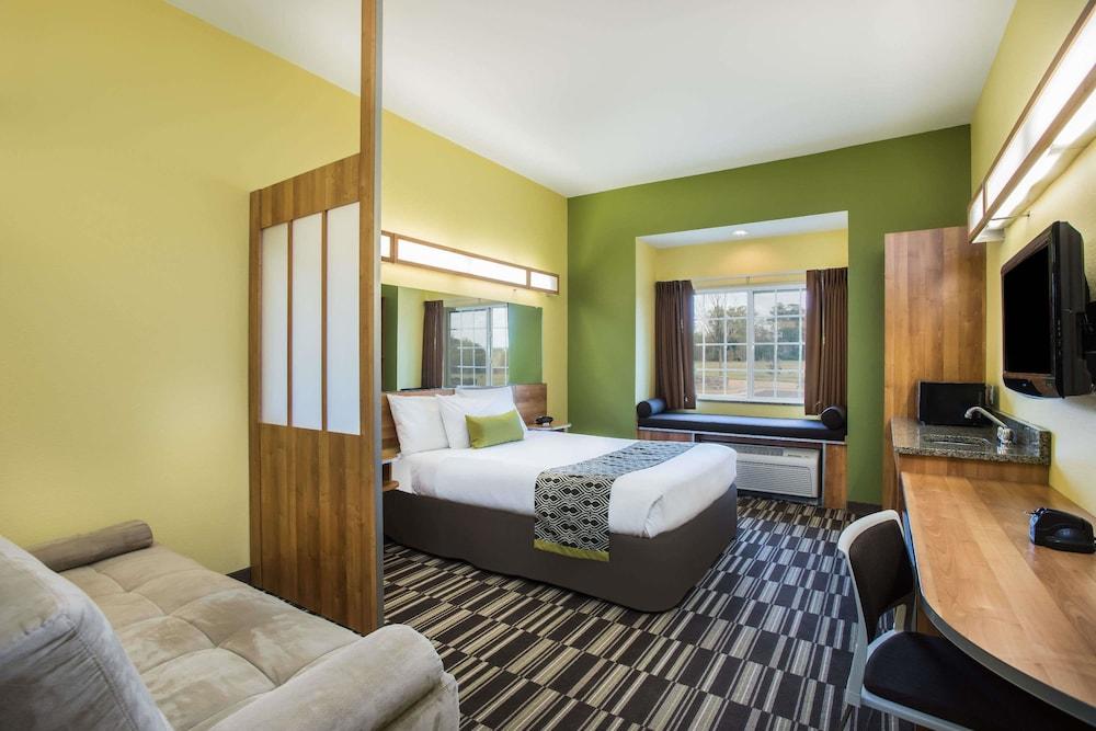 Microtel Inn And Suites By Wyndham Opelika Eksteriør bilde